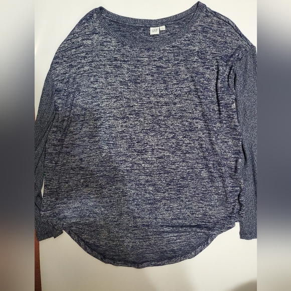 GAP Sweater *super soft! - Picture 2 of 5